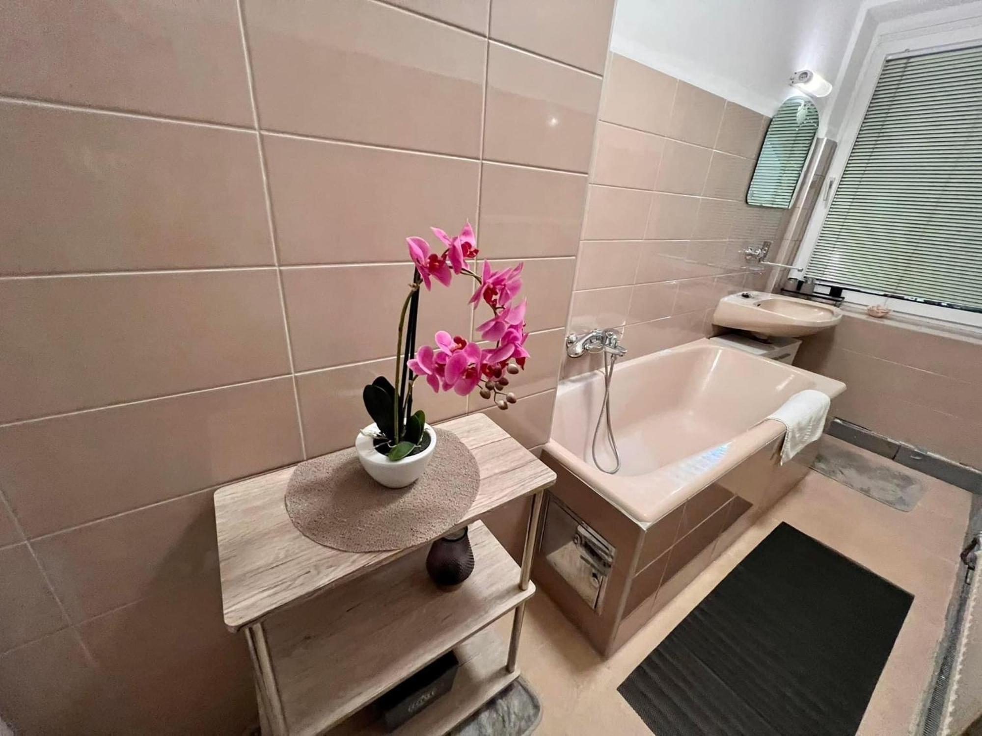 Roomino Apartment Вена Экстерьер фото