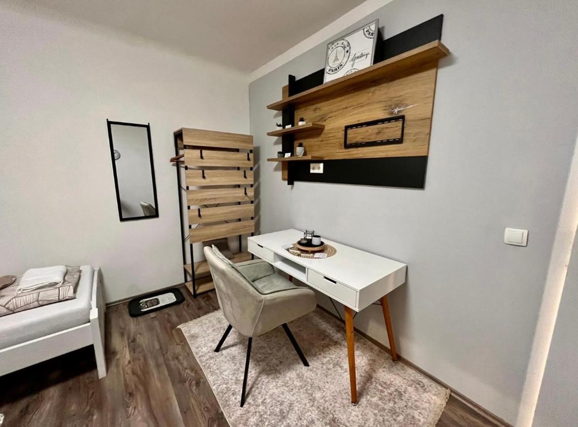Roomino Apartment Вена Экстерьер фото